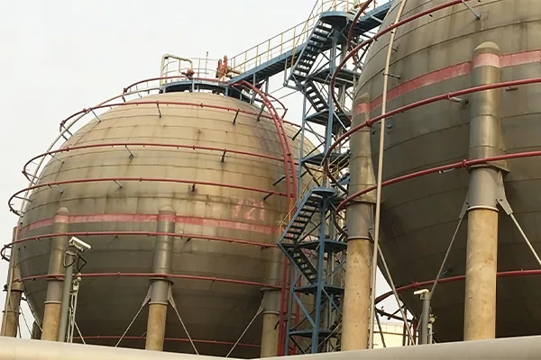 Estudo de Caso: Construindo um Parque Industrial Químico Mais Seguro com Monitoramento Inteligente de Temperatura Online